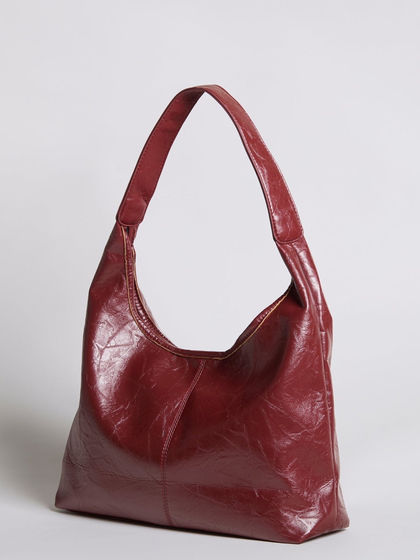 Bolso de mano Scarlett de piel desgastada