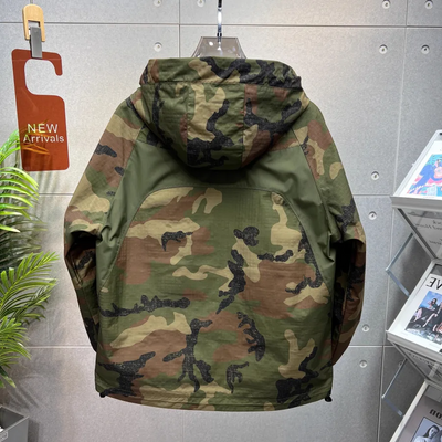 Ruben - Chaqueta cortaviento con capucha de camuflaje para hombre